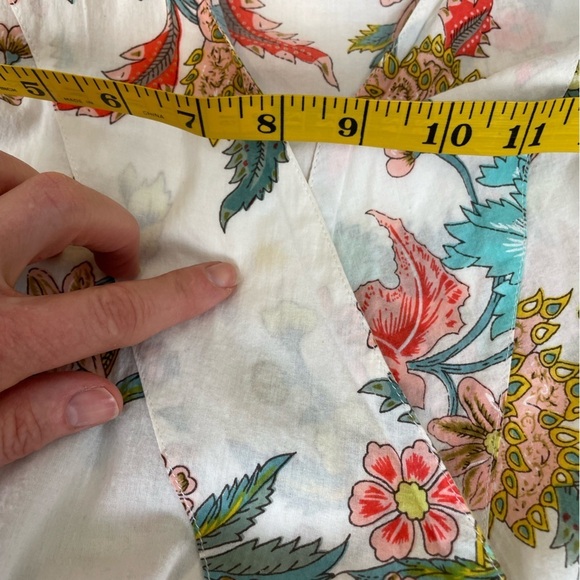 Plum Pretty Sugar Beckoning Creatures Floral Robe Small - Picture 12 of 12